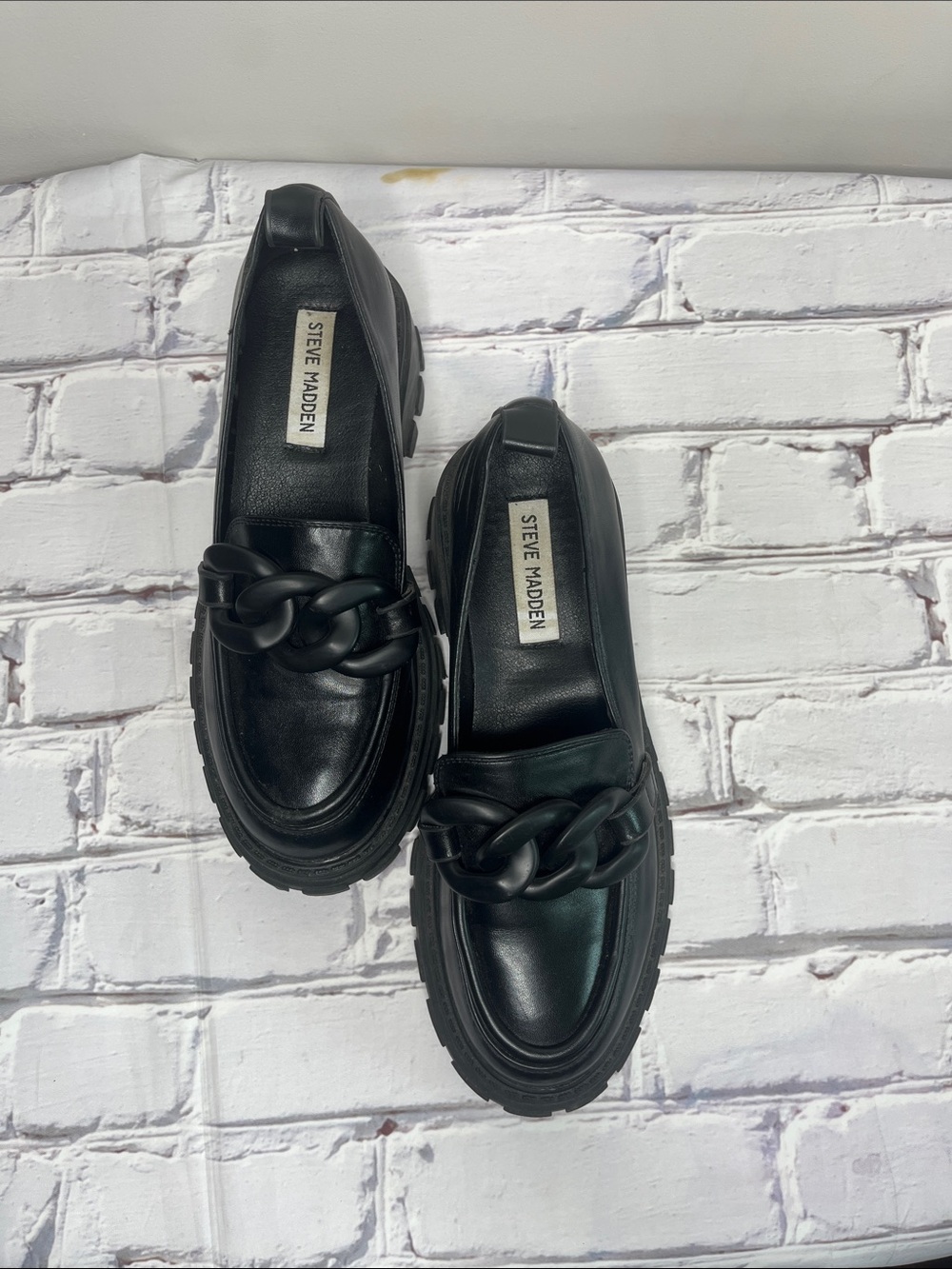 Steve Madden Black Chunky Chain-Trim Loafers
